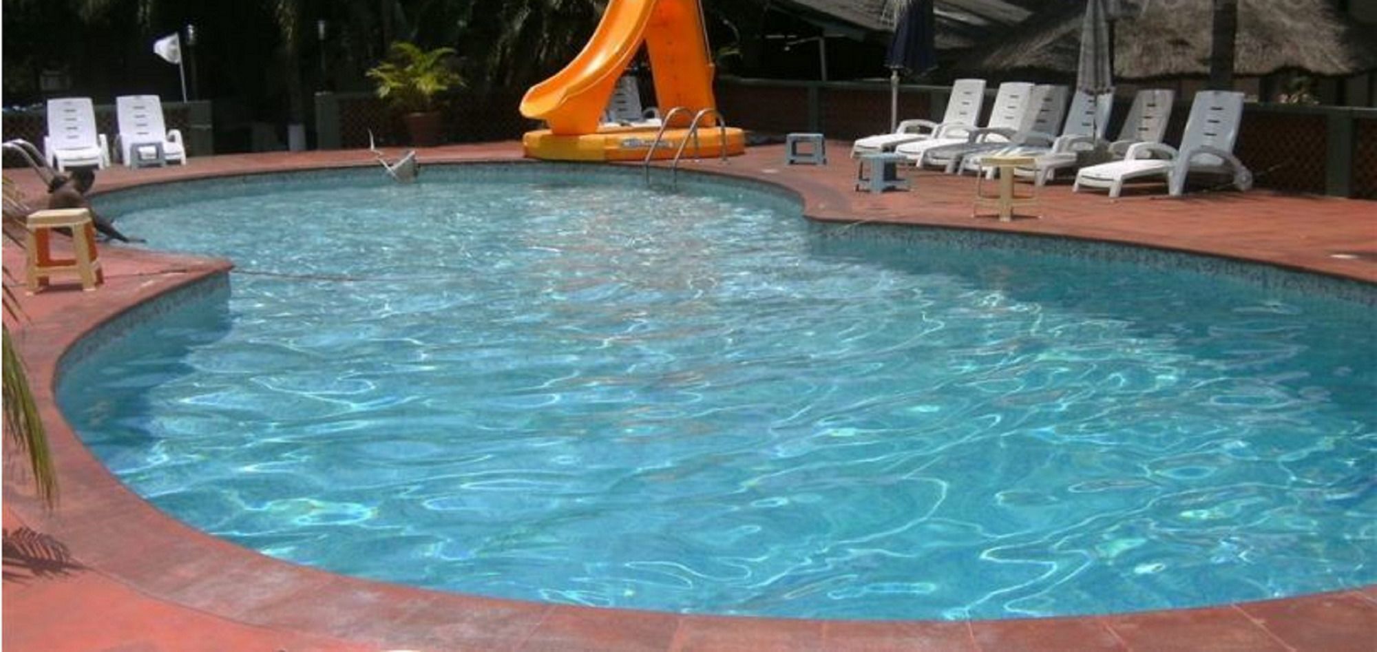 Whispering Palms Resort Magbon Bagian luar foto
